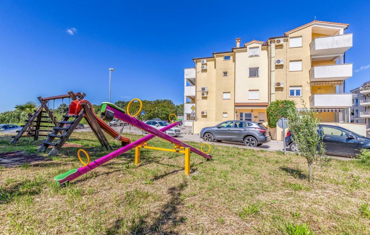 Olga'S Place-New Apartment 200 Mt From The Sea Pula Exterior photo